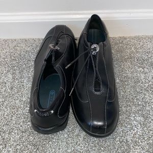 Women’s Black Shoes